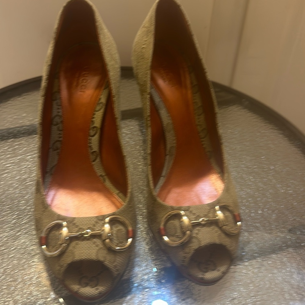 Gucci monogram heels